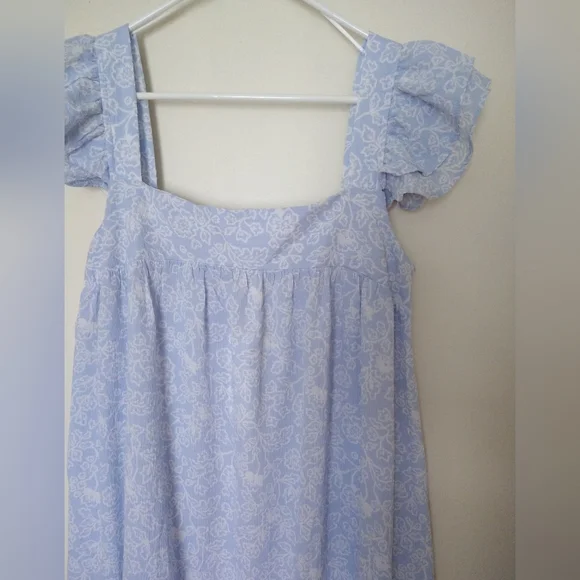 By the River Midi Flutter Sleeve Floral Dress NWT - Picture 3 of 10